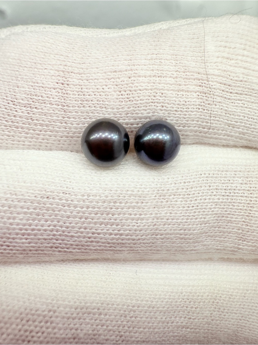 14k Solid Gold Black/Peacock Pearl Stud Earrings - Women Jewelry - Picture 6 of 13